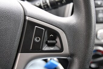 Hyundai i20 - 20
