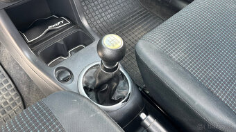 Suzuki Swift 1.3 GS ABS, A/C - 20