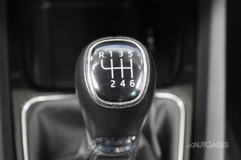 Škoda Octavia 2,0 TDi 85 kW ACTIVE - 20