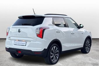 Kúpim SsangYong Tivoli oranžové alebo biele - 20