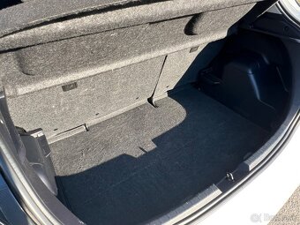 Toyota Yaris 1.3 CVT - 20