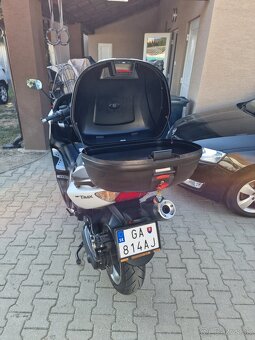 Yamaha T-Max 500 XP 44k (benzín) - 20