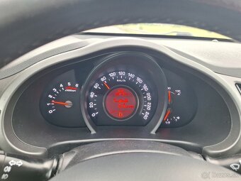 KIA SPORTAGE 2.0 CRDI 4x4 100 kw A/T automat kup.v SR - 20