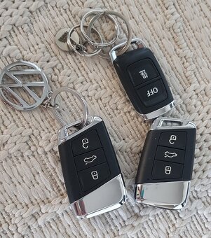 VW ARTEON R-LINE 4 MOTION 176 kW 2.0 TDi 7DSG - 20