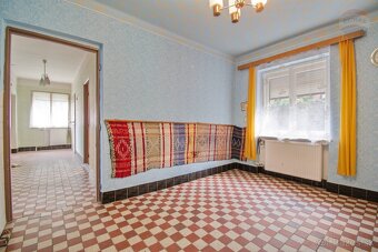 Na predaj 3 izbový rodinný dom, prístavba, garáž, pozemok 72 - 20