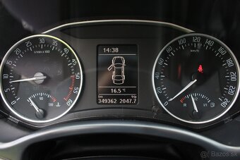 Škoda Octavia Combi 2.0 TDI CR Elegance, DPH, Vyhr. Sedadlá - 20