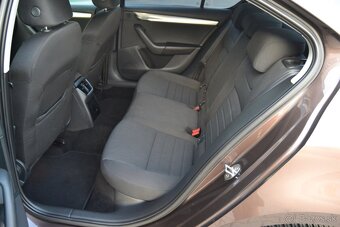 ŠKODA OCTAVIA III 1.6 TDI, R. 2014, TEMPOMAT, ELEKTRÓNY R16 - 20