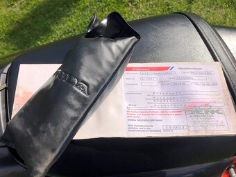 Honda CBR 900RR Fireblade SC33, Top stav, nová cena - 20