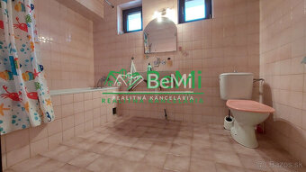 Na predaj rodinný dom s veľkým pozemkom v obci Práznovce - 20