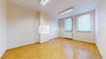 Lukratívna 7 izb. nehnuteľnosť / Floreát Piešťany - 20