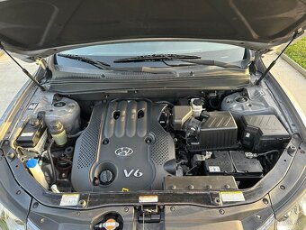 Hyundai Santa Fe 2.7 V6 A/T -139kW-r.v2007 - 20