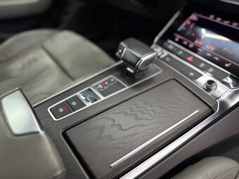 Audi A6 45 TDI quattro,sedan,10/2019 3.0TDI - 20