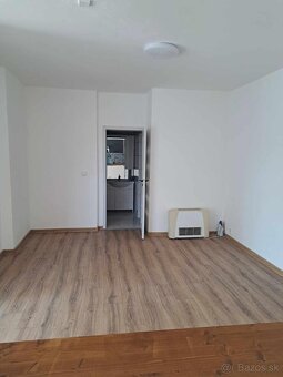 DOM SO 4 BYTOVÝMI JEDNOTKAMI | HOLUBYHO - 20