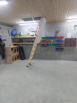 Predám bungalov 130 m2, pozemok 504 m2, obec Hviezdoslavov - 20
