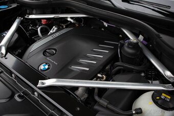 BMW X5 xDrive30d mHEV, odpočet, ZNÍŽENÁ CENA - 20