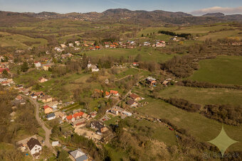 Exkluzívne na predaj rodinný dom s pozemkom o rozlohe 750m2  - 20