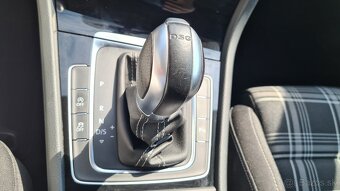 Volkswagen Golf 2,0 TDi GTD 135 KW DSG7 - 20