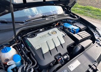 VOLKSWAGEN GOLF 2.0 TDI TRENDLINE - 20