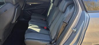 Peugeot 5008 7 miestne - 20