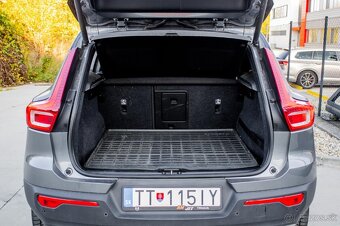 Volvo XC40 D4 Momentum AWD A/T - 20