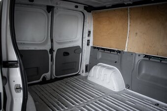 Renault Trafic 2.0 dCi 16V Turbo FAP L1H1 - 20