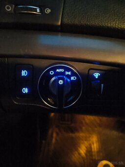 Hyundai i40 CW 1.7 CRDi Business A/T - 20