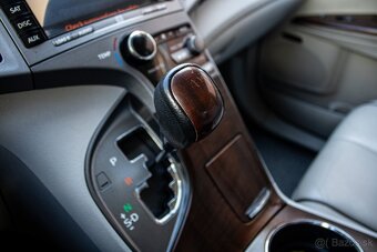 Toyota Venza 199kW AT/6 USA LPG BENZIN 2009 - 20