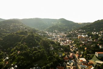 Rodinný dom vhodný na rekreáciu/prenájom v širšom centre Ban - 20