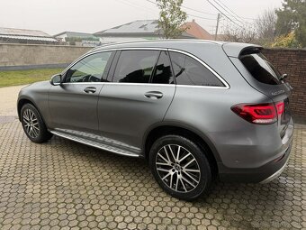 Mercedes-Benz GLC SUV 220 d 4MATIC A/T - 20