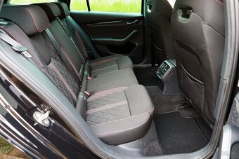 Škoda Octavia combi RS 4x4, 2.0 TDI, 147 kW, 2022. head-up d - 20
