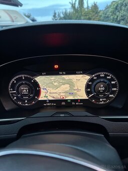 VW Passat B8 Highline 2.0 TDI DSG - 20