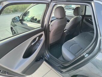 Hyundai i30, 1.5 DPi benzín, 45 tis. KM, V ZÁRUKE, Nové v SR - 20