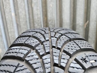 Originálna zimná sada Toyota - 5x100 r15 + GY 185/65 r15 - 20