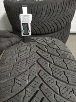 BMW 3, 4 sada 18 Styling 780 zimní pneu 225/45 R18 TOP stav - 20