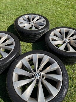 Volkswagen Passat 2.0 TDI - 20