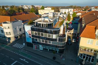 Investičná príležitosť Kancelárie a obchodné priestory - 20