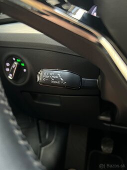Škoda Superb Combi 2.0 TDI SCR Live - 20