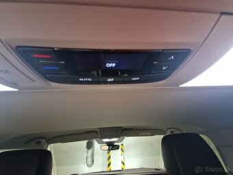 VW Multivan 2,0 4MOTION 150kW Automat HIGHLINE Virtual Koža - 20