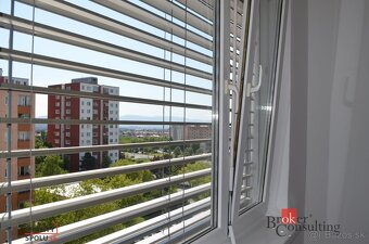 Na predaj / 3 - izbový byt / Bauerova ulica / Košice - Sídli - 20