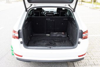 Škoda Superb Combi 2.0 TDI Style Plus, 140kW (2016) - 20