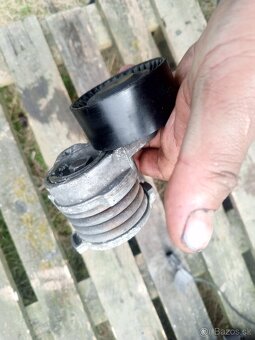 BMW f01 750i n63b44a - 20