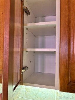 Kuchynská linka z masívu so spotrebičmi - 20