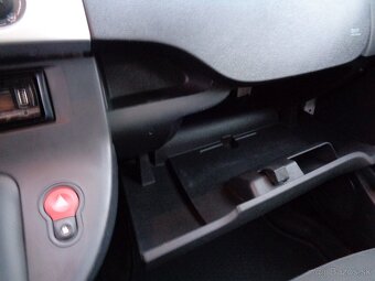 Renault Kangoo , 1461 cm3 , 55 kw , M5 - 20