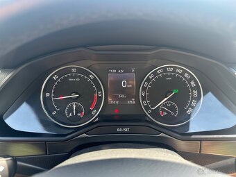 Škoda Superb Combi 2.0 TDi Style DSG - 20
