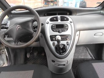 Citroen Xsara Picasso 2,0 HDi r. 2004 - 20