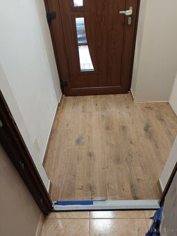 Kompletné prerábky bytov a domov . - 20