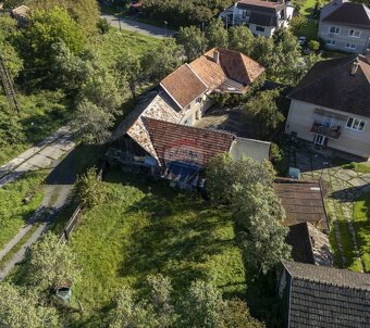 Na predaj dom s veľkým ovocným sadom v obci Uhorské - 20
