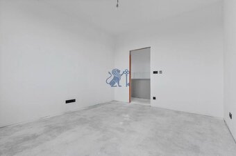 SKOLAUDOVANÉ Predaj vily v projekte "Račianska perla" BA - 20