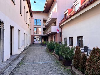 Prenájom 3 izbového zariadeného mezonetu s parkovaním - 20