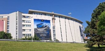 Priestranný 2i byt s loggia, staršia novostavba pri Auparku, - 20